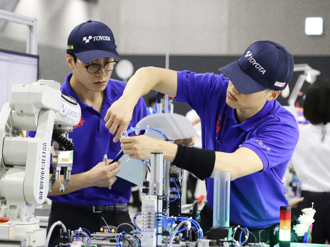 メカトロニクス